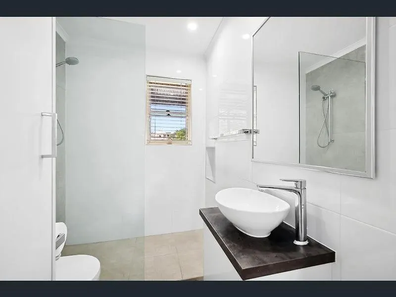 Heart Of Cotton Tree- Walk To Beach & River Maroochydore Apartment