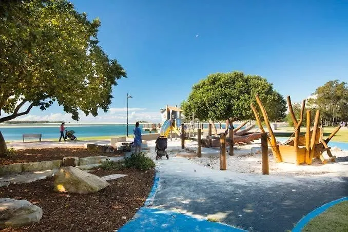 Heart Of Cotton Tree- Walk To Beach & River Maroochydore