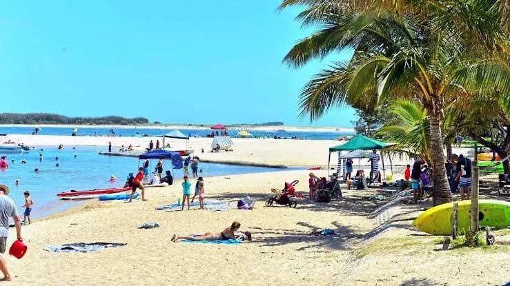 Heart Of Cotton Tree- Walk To Beach & River Maroochydore